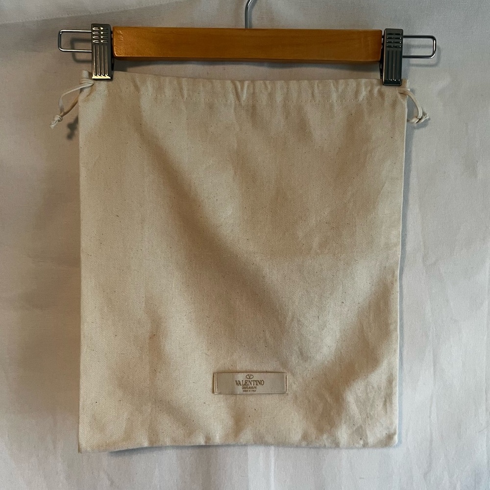VALENTINO beige linen drawstring dust bag 11” x 13”